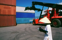 Tiến sát mốc 1.000 tỷ USD, Việt Nam vào top 15 siêu cường thương mại, có thể vượt Ấn Độ?