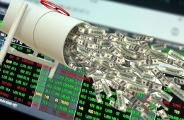 NHNN Bơm Tiền, GDP 10%