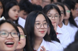 Đưa tiếng Anh thành ngôn ngữ thứ hai và bài học kinh nghiệm từ Singapore, Malaysia