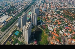 NÊN ĐẦU TƯ HAY ĐỨNG NGOÀI QUAN SÁT?