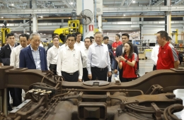 Biến khoa học - công nghệ thành 'trận quyết chiến chiến lược'