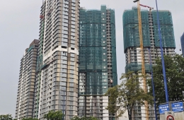 Khởi công ồ ạt dù chung cư bán chậm