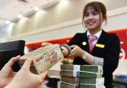 Để 'tiền rẻ' chạy vào sản xuất